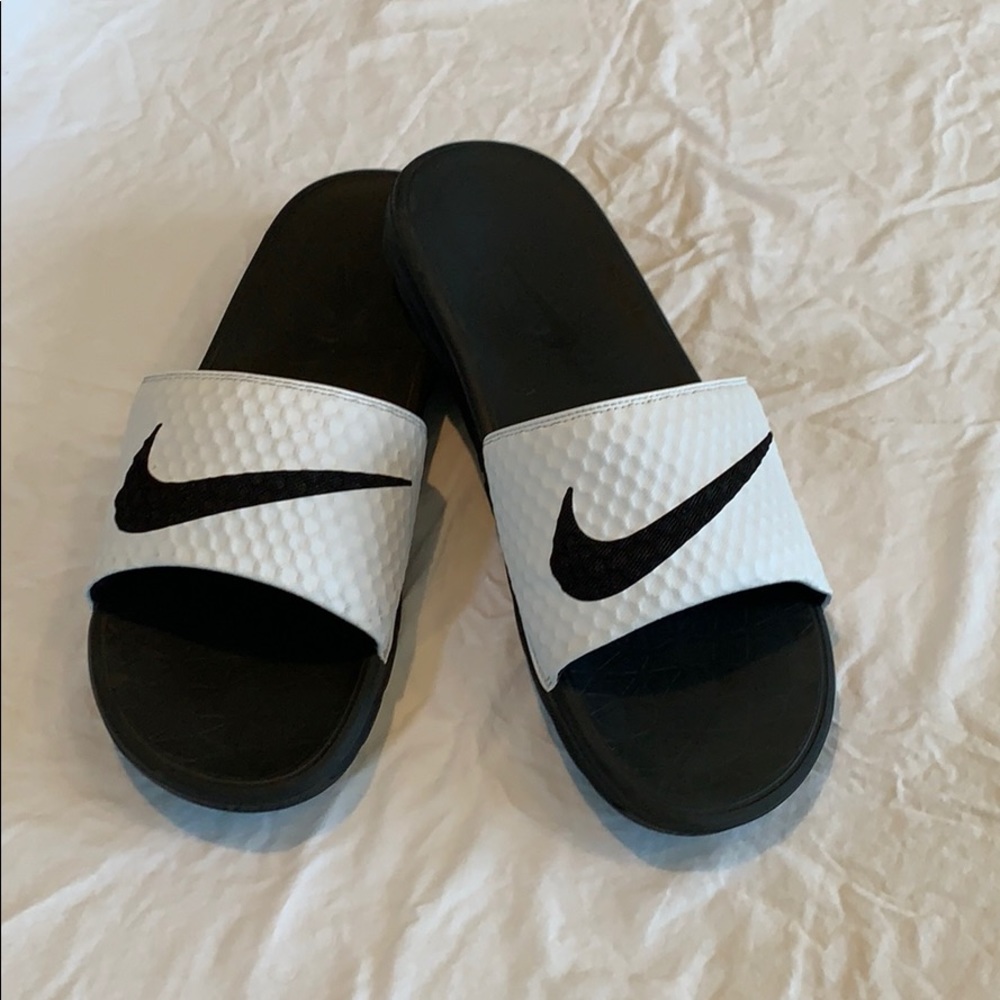 Nike slides